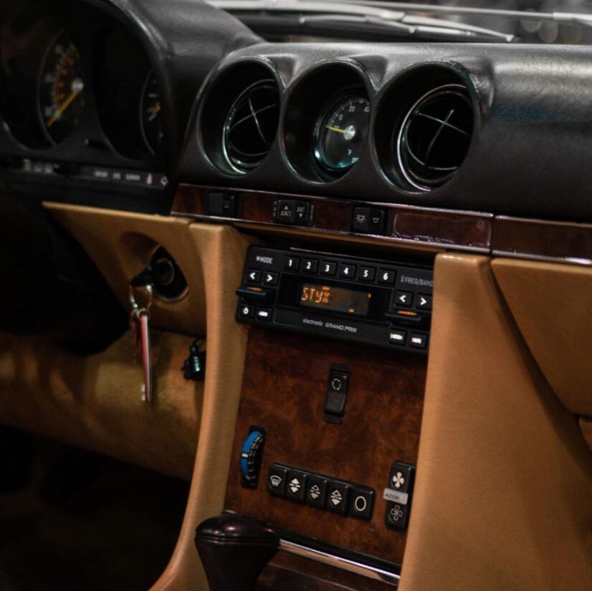 RetroSound Grand Prix DAB+ radio BT/AUX