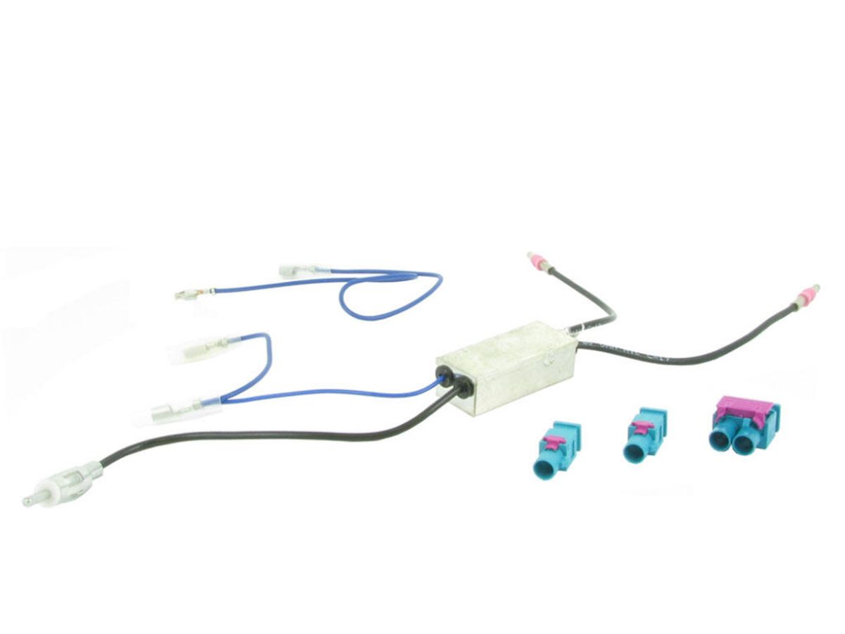 Connects2 Antenneadapter (FM) 2 x fakra til DIN (